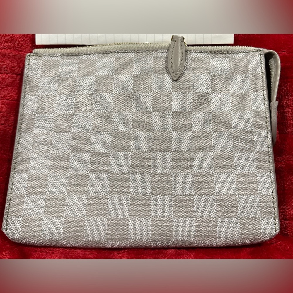 SOLD Authentic Louis Vuitton Gres Damier Couleurs Element Clutch